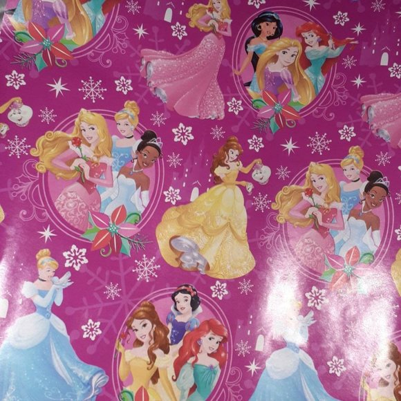 DISNEY PRINCESS Christmas wrapping paper roll rare - Picture 1 of 2